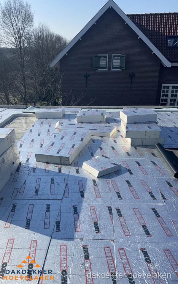 IKO PIR isolatieplaten op plat dak in Hoevelaken